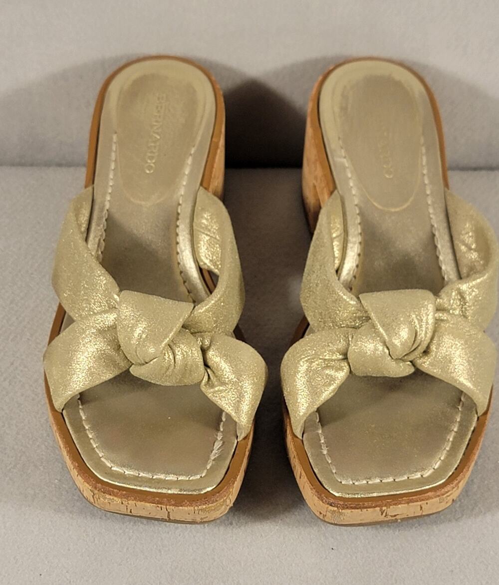 Bernardo Gold Metallic Twisted Knot Cork Platform Wedges Size 10